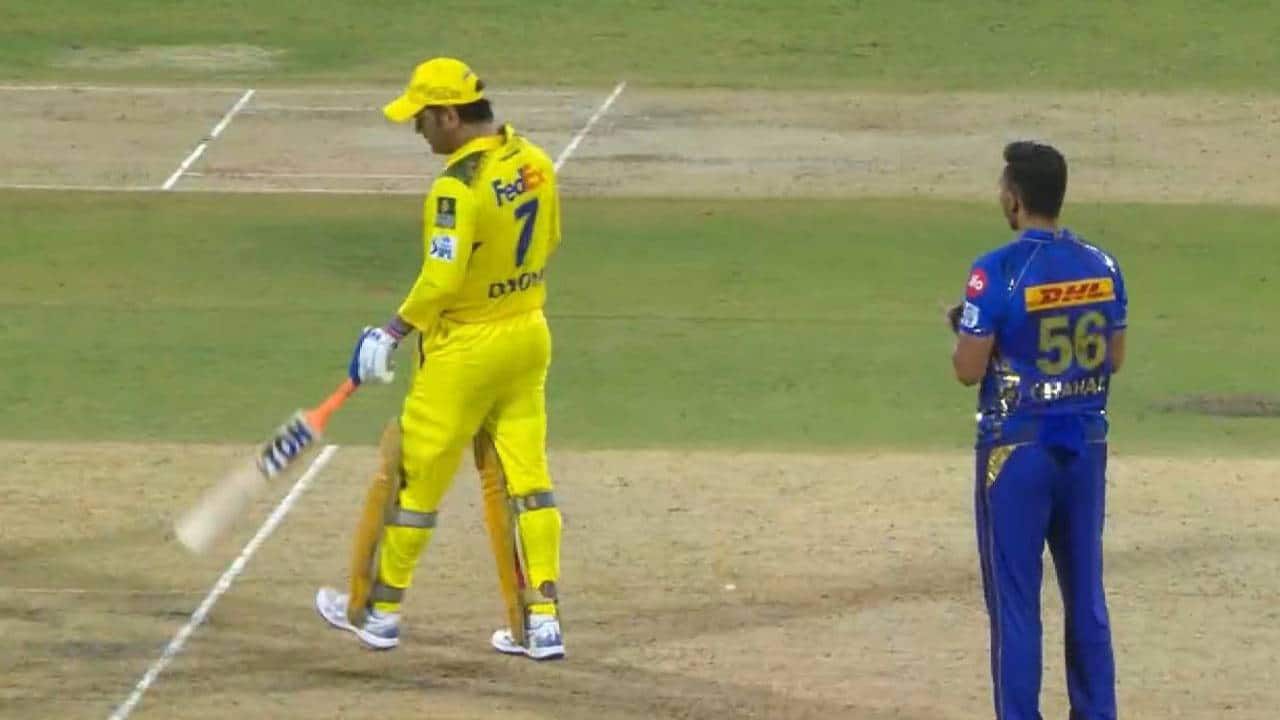 MS Dhoni and Deepak Chahar