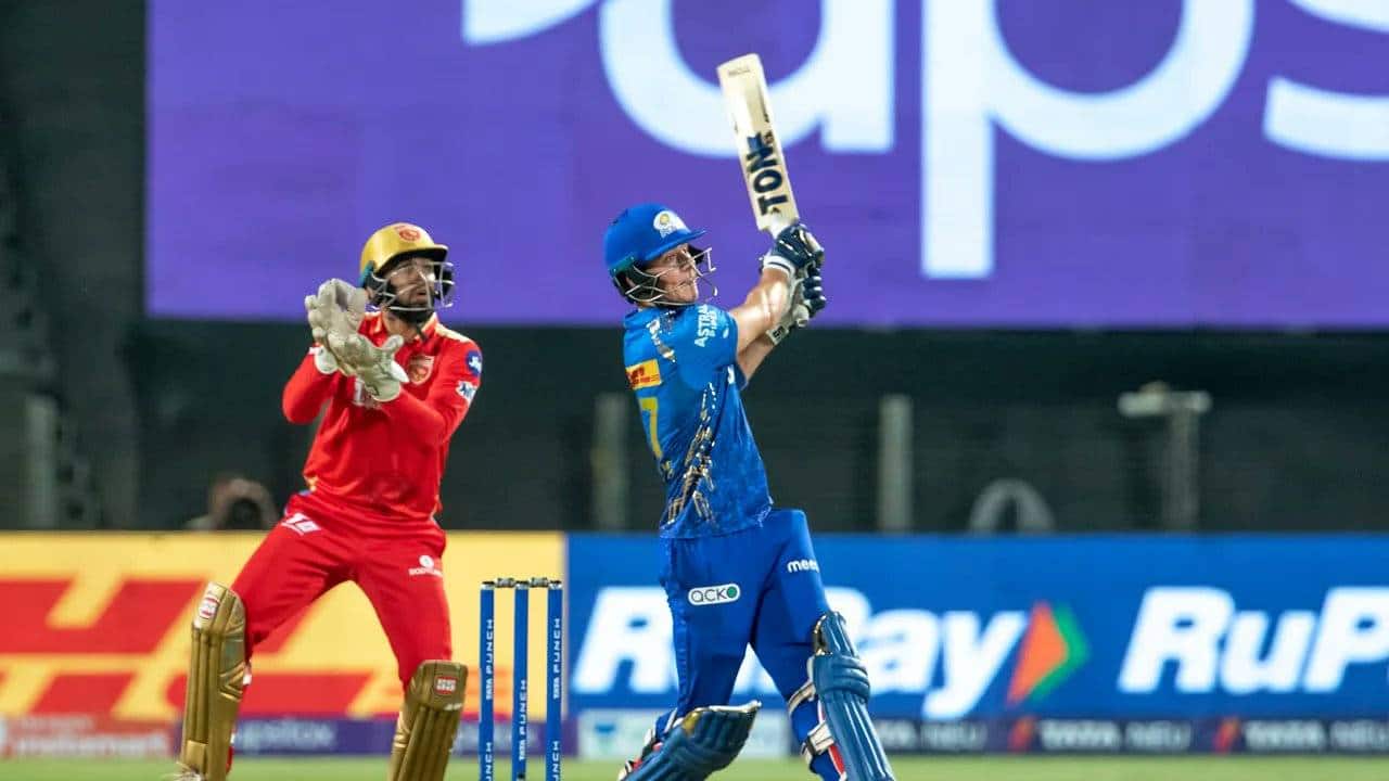 MS Dhoni's CSK buy this star MI player in middle of IPL 2025, his name is…, his salary is…