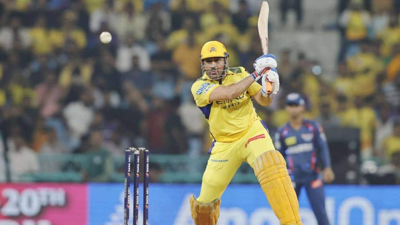 MS Dhoni's video of talking to man who once SACKED him as IPL captain goes viral, the man is…, the team was…