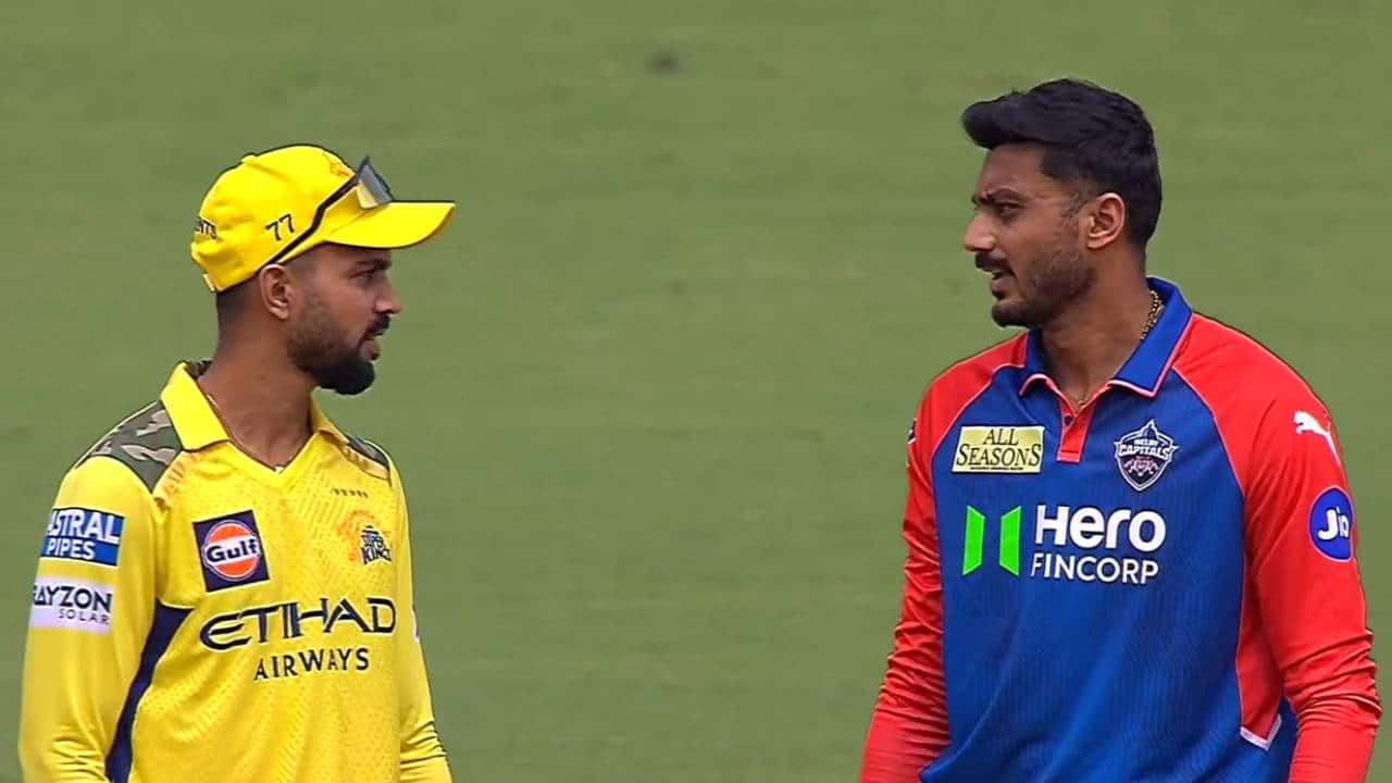 IPL 2025: CSK vs DC Live Updates: Delhi Capitals win the toss and choose to bat first
