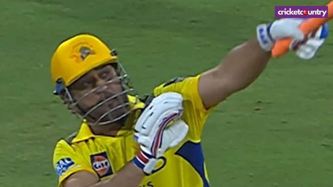 MS Dhoni Shot
