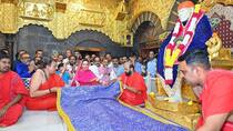 Mukesh Ambani’s wife Nita Ambani visits Shirdi, gets request to make ‘Rohit Sharma captain again’, her answer was…