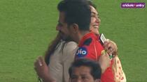 WATCH Preity Zinta Hugged Yuzvendra Chahal After Punjab Kings Beat Kolkata Knight Riders in a Thriller