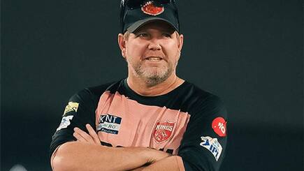 Punjab Kings coach wishes for his players to not Doubt themselves after Humiliating defeat to RCB