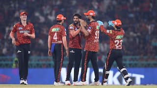 Collapse in the lower-order batters led to RCB losing their clash against SRH by runs