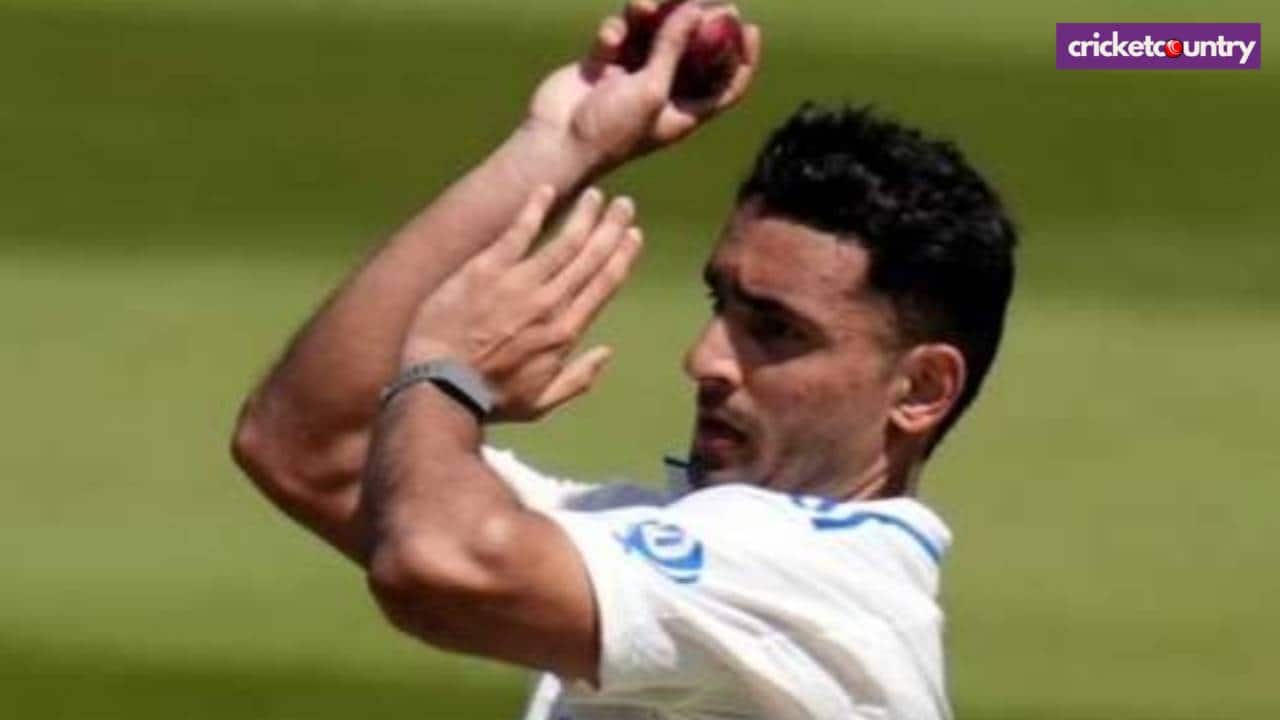 Anshul Kamboj Bowling