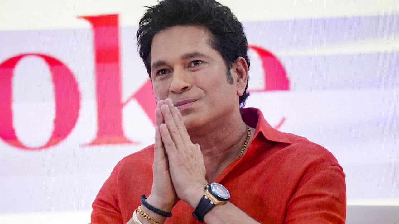 Sachin Tendulkar Asha Bhosle