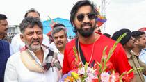 Fans give a warm and cheerful welcome as IPL 2025 winners RCB reach Bengaluru