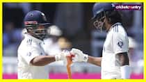 he will surpass ms dhoni akash chopra big prediction on Rishabh pant