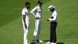 Constantly changing the balls during Lord’s Test called ‘Ridiculous’! Ravi Shastri calls out the umpires