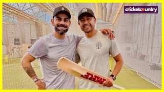 Virat Kohli took help from IPL coach? Photo going viral on social media!