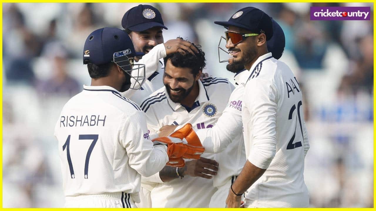 Ravindra jadeja bowling