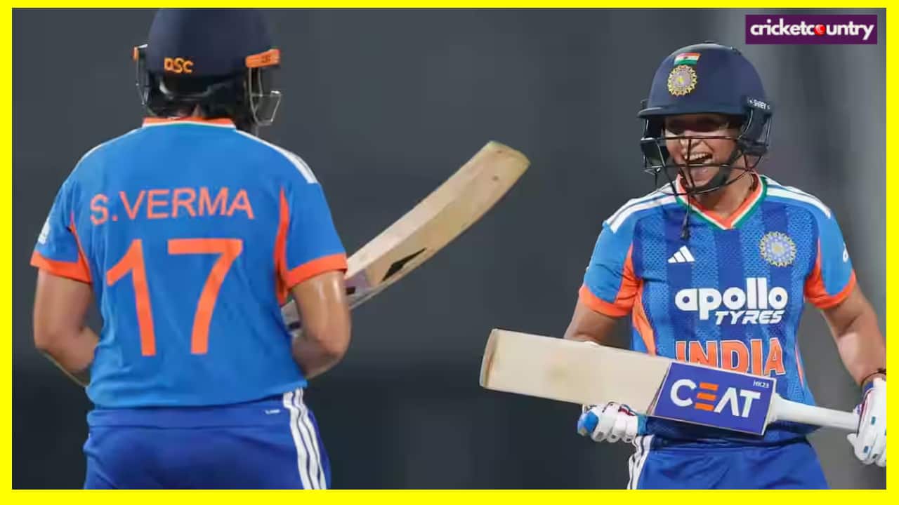 Harmanpreet kaur and Shafali Verma