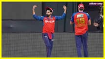 Shreyas Iyer reacts ‘Savage’ after sensational catch leaves Rohit & Suryakumar stunned