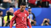 Facing Portugal and Ronaldo will be a huge challenge, says Colombia manager Lorenzo in FIFA World Cup clash