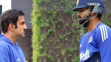 BCCI Will Talk to Shreyas Iyer and Gautam Gambhir After ENGLAND T20I Series to Review The Performance of Indian Team, Report