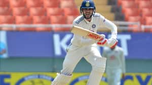 IND vs SL: सिर्फ 157 रन बनाते ही गिल के नाम होगा बड़ा रिकॉर्ड, रोहित-विराट भी रहे थे नाकाम