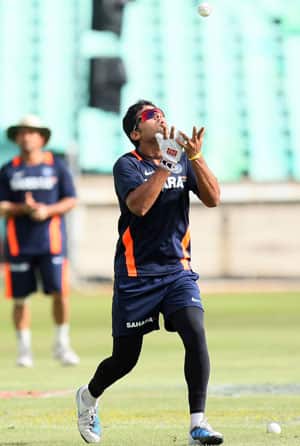 Vijay fit, Munaf doubtful for first Test Vijay fit, Munaf doubtful for first Test