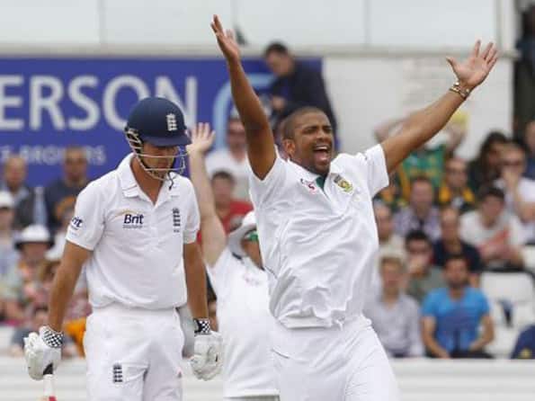 England lose early wickets on day four in stiff run-chase against South Africa England lose early wickets on day four in stiff run-chase against South Africa