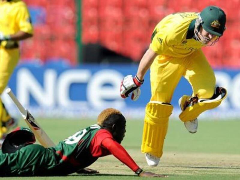 Australia down Kenya to reach quarter-finals