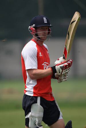 Knee surgery forces Collingwood out of IPL