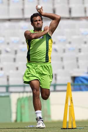 Pakistan defend Wahab Riaz's selection for series against England 