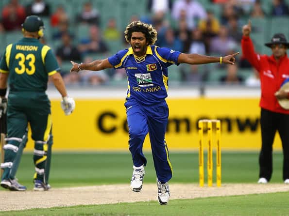 Sri Lanka clinch thriller against Australia, qualify for the CB Series finals Sri Lanka clinch thriller against Australia, qualify for the CB Series finals