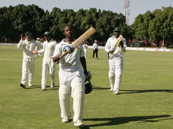Mawoyo bats through as Zimbabwe post 412 Mawoyo bats through as Zimbabwe post 412