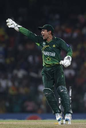 Akmal positive about getting clearance to play in Bangladesh league