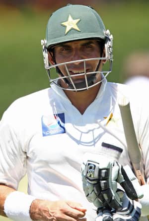 'Stand up & deliver against WI', Pak legends advice