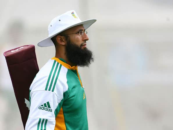 South Africa elect to bat against Zimbabwe in T20 triangular tournament final South Africa elect to bat against Zimbabwe in T20 triangular tournament final