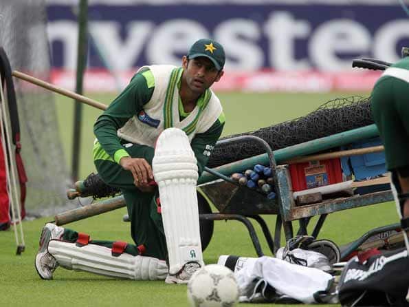 Pakistan win toss, elect to bat against Australia