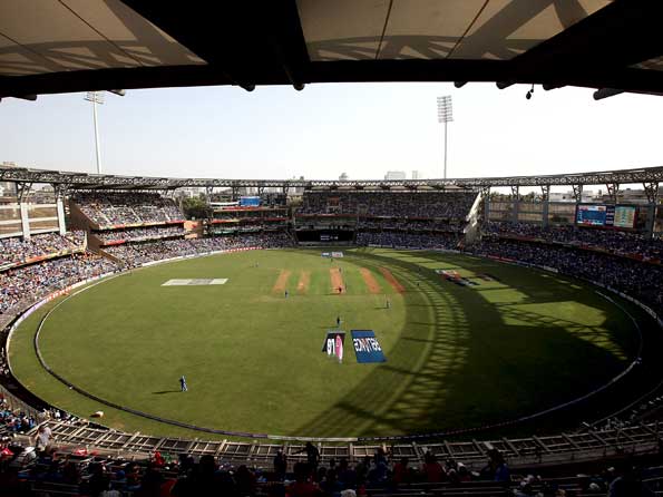 Mumbai press for outright win over Punjab