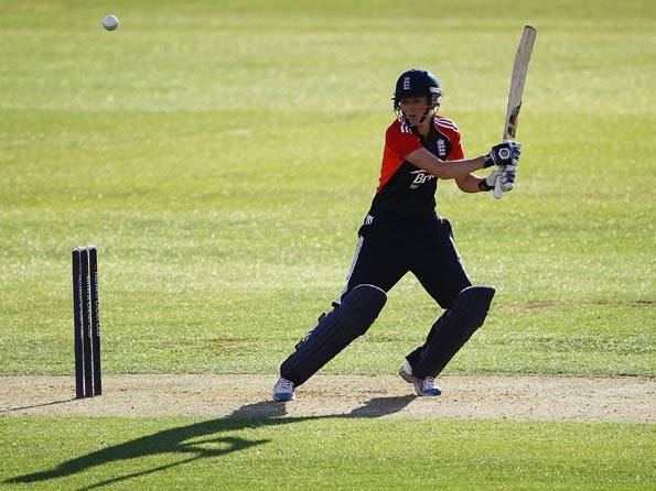 ICC Women's T20 World Cup 2012: Clinical England beat India in Group A match