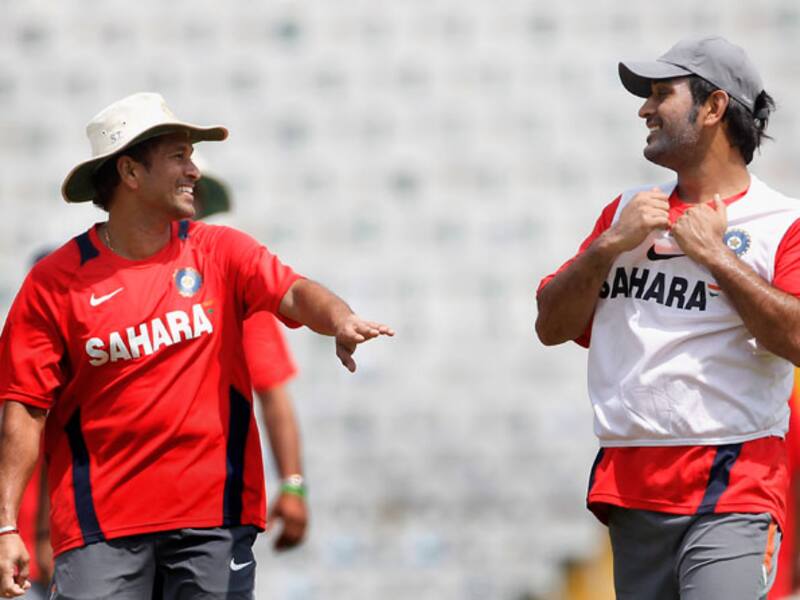 Dhoni, Sachin to fly Sukhoi