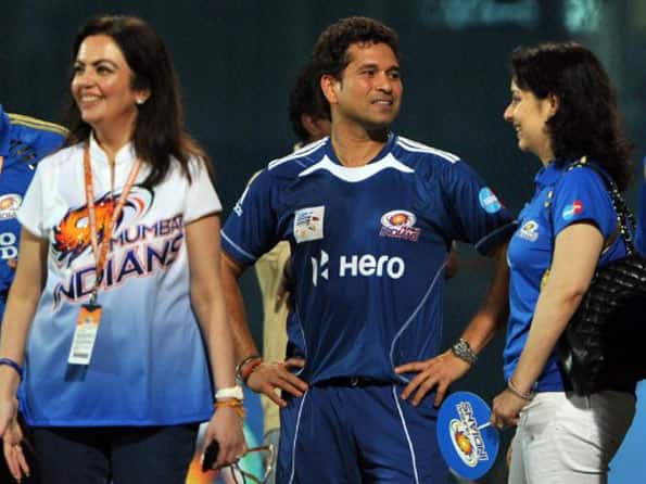 Mumbai Indians to train five young cricketers Mumbai Indians to train five young cricketers