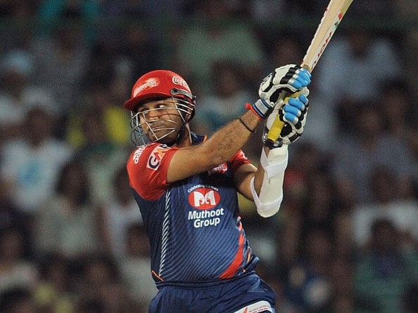 Sehwag, Pietersen fire Delhi Daredevils to 207 against Mumbai Indians