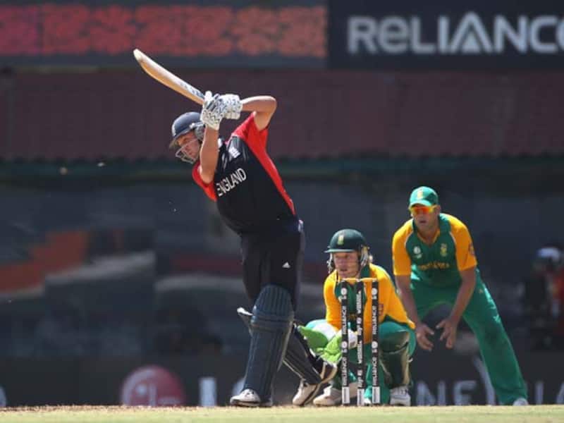 England bowled out for 171 by South Africa 