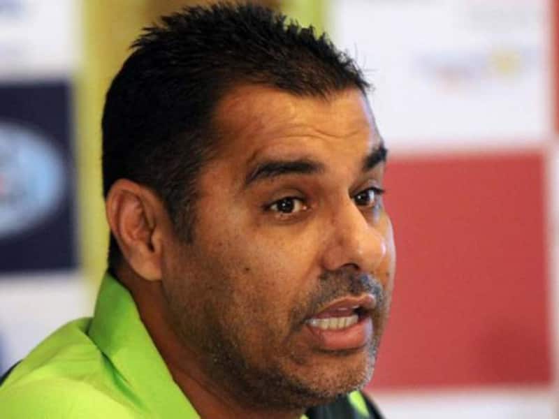 Out-of-form Akhtar worries coach Waqar