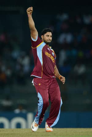 ICC World T20 2012: Ravi Rampaul's double strike leaves England struggling ICC World T20 2012: Ravi Rampaul's double strike leaves England struggling