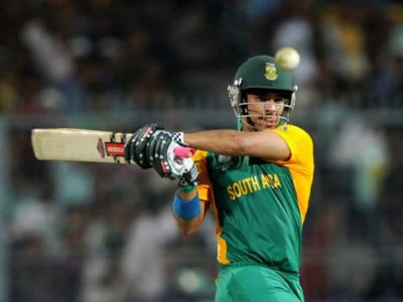 Duminy scores half-century to rescue South Africa