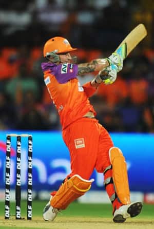 IPL 2011 Live Updates: Chennai vs Kochi IPL 2011 Live Updates: Chennai vs Kochi