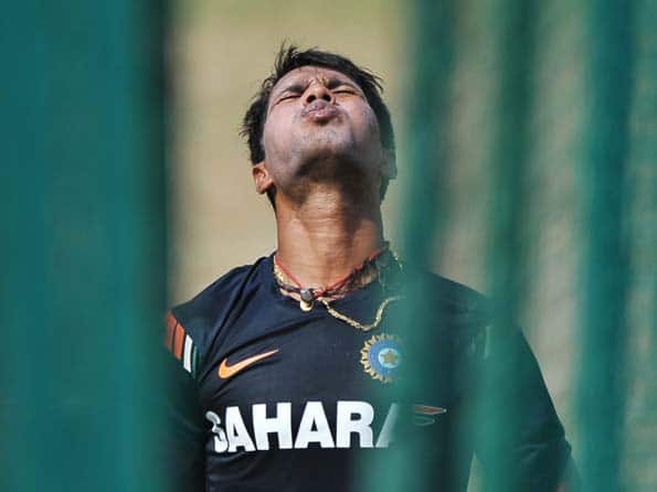 Rahul Sharma, Dinda pick early wickets for India A on day one