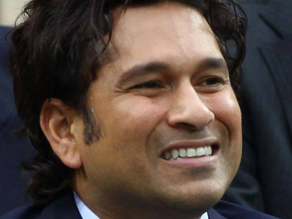 Sachin Tendulkar heaps praise on Mary Kom Sachin Tendulkar heaps praise on Mary Kom