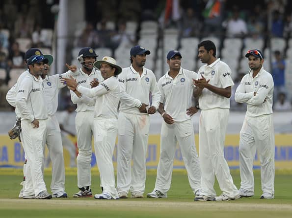 R Ashwin, Pragyan Ojha leave New Zealand reeling on day two R Ashwin, Pragyan Ojha leave New Zealand reeling on day two
