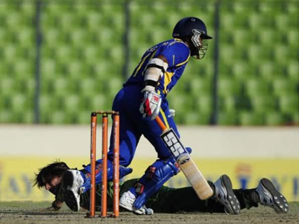Sri Lanka opt to bat in fourth ODI Sri Lanka opt to bat in fourth ODI