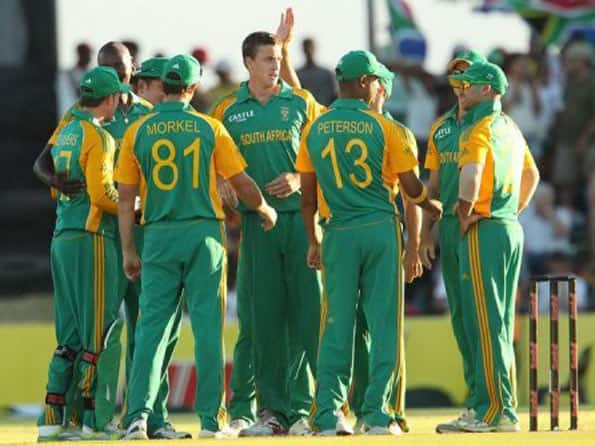 South Africa aim to retain No 1 Test rankings