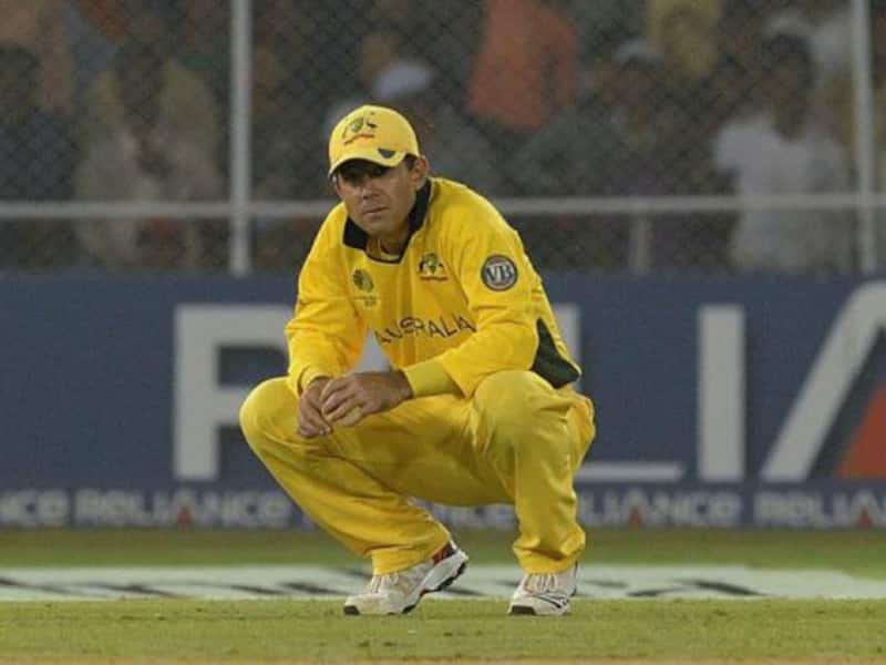 Ponting 'overburdened', says John Buchanan