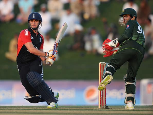 Live Cricket Score Pakistan vs England, second ODI match at Abu Dhabi