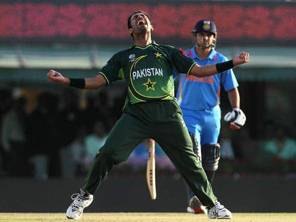 Riaz dazzles as Pakistan restrict India to 260